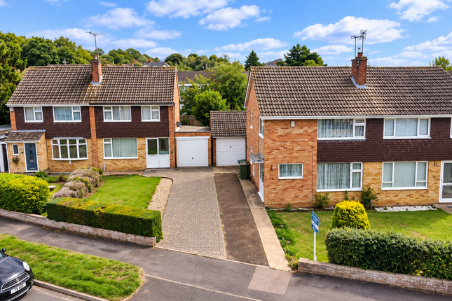 9, Capers Close, Leicester photo 3