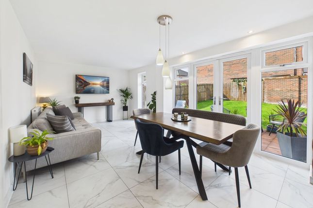 37, Cape Drive, Hull photo 4