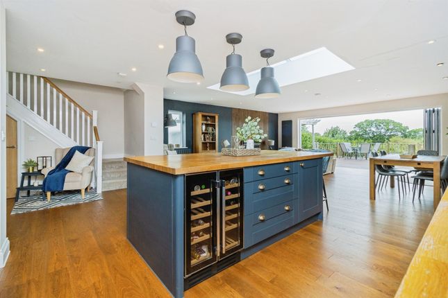 4, Singmore Road, Paignton photo 3