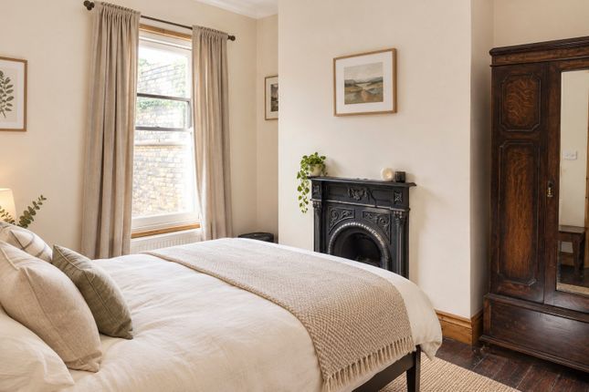 49, Sidney Road, London photo 3