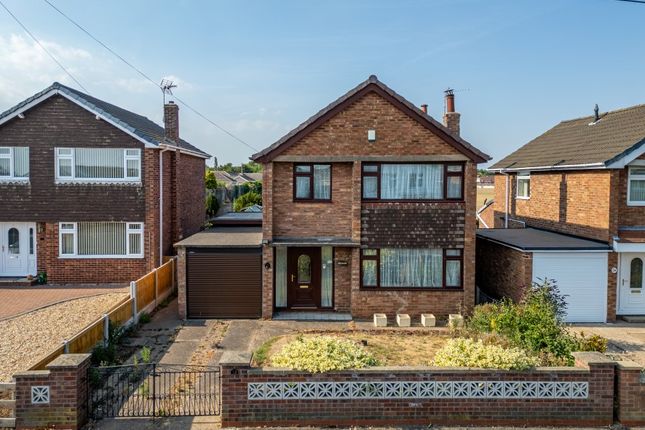 3-bed detached on 12 Lissington Road, Gainsborough, £100,000
