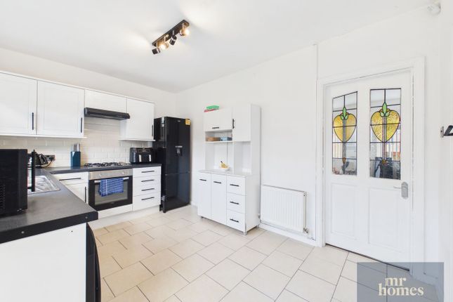 446, Cowbridge Road West, Cardiff photo 4