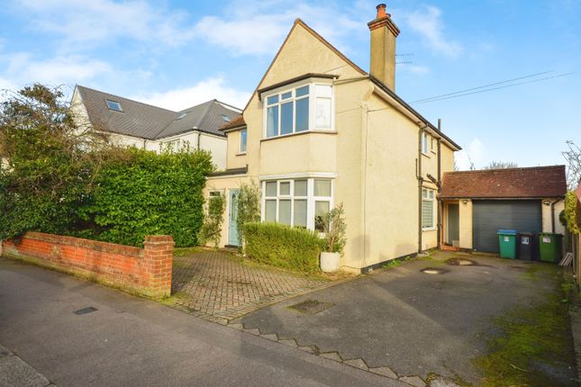 Thumbnail Detached house for sale in Park Avenue, Watford