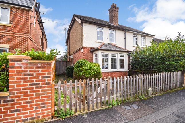 Semi-detached house to rent in Somerset Road, Farnborough, Hampshire