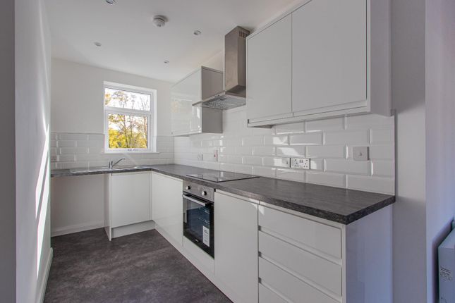 Thumbnail Flat to rent in Station Road, Llanishen, Cardiff