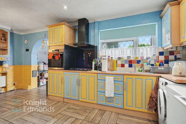 35 Hereford Road, Maidstone photo 2