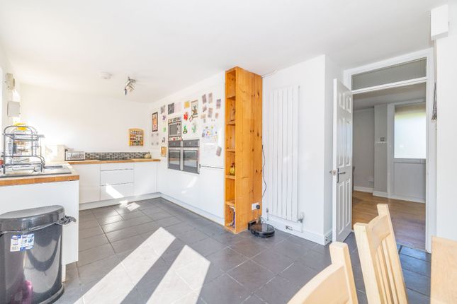 7, Bossington Road, Canterbury photo 2