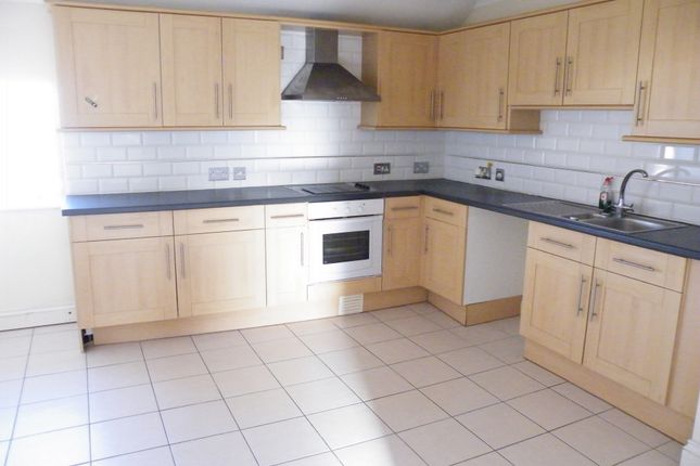 Flat for sale in Luton Road, Chatham