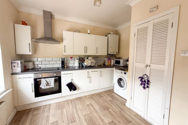 6A, Rock Street, Northamptonshire photo 4