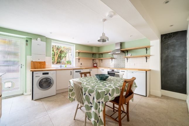 22, Robert Street, Brighton photo 2