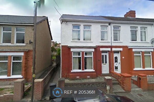 End terrace house to rent in Albany Road, Blackwood