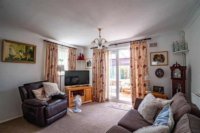 24, Muirfield Rise, St. Leonards-On-Sea photo 2