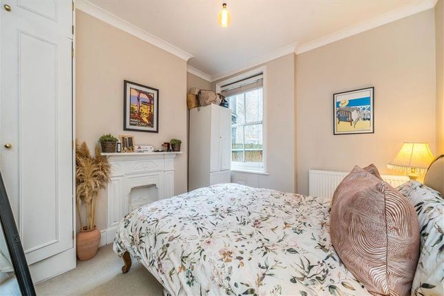 Ground Floor Flat, 14, Queensmill Road, London photo 3