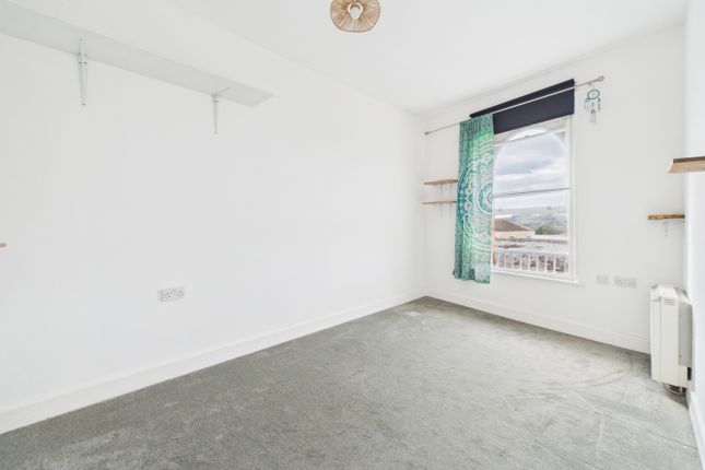Flat 4, Kendrick House, Kendrick Lane, Stroud photo 3