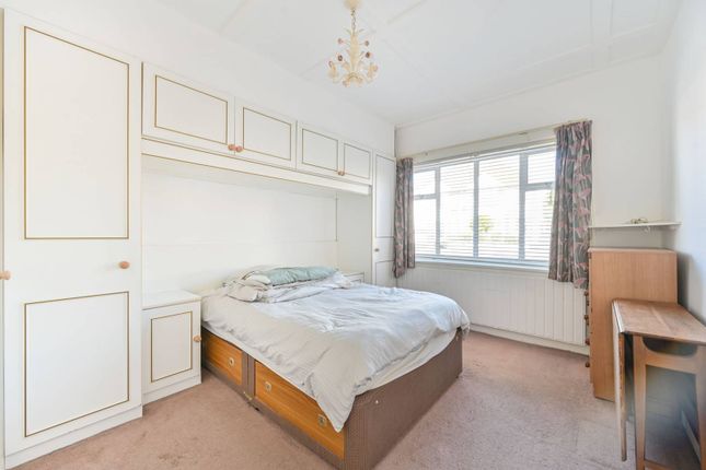 Beechcroft Gardens, Wembley Park photo 4