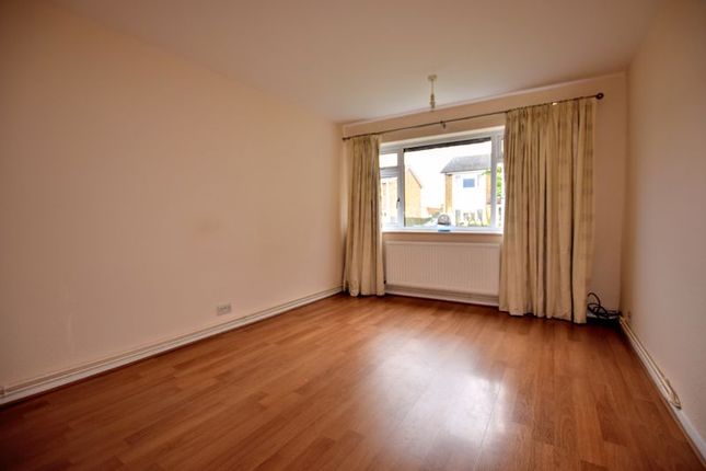 Maisonette to rent in Carrington Place, Tring