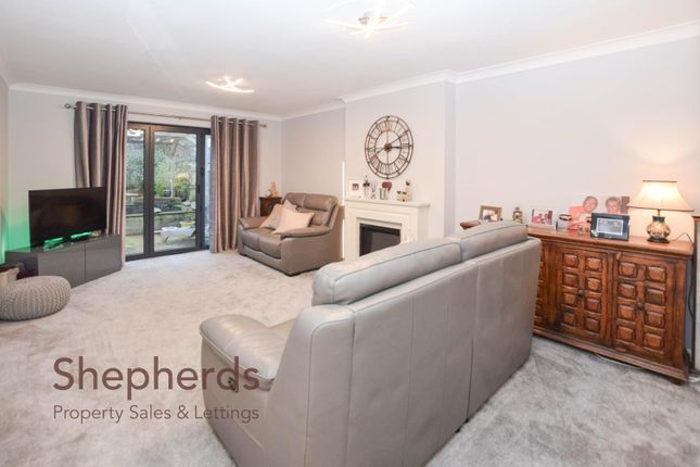 Detached bungalow for sale in Lindsey Place, West Cheshunt