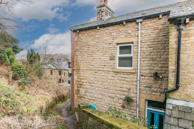 12a Grains Road photo 2