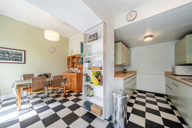 4, Shrewsbury Lane, Shooters Hill photo 3