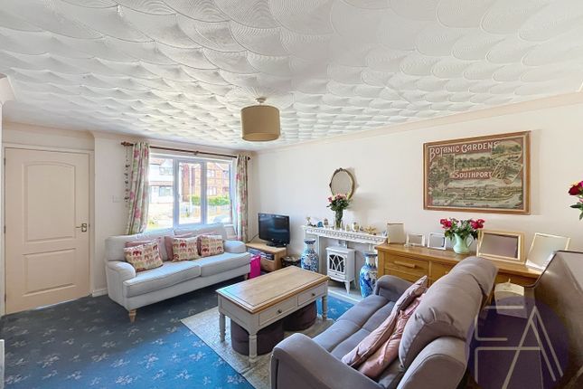 15 Ashdown Close, Southport, Merseyside photo 3