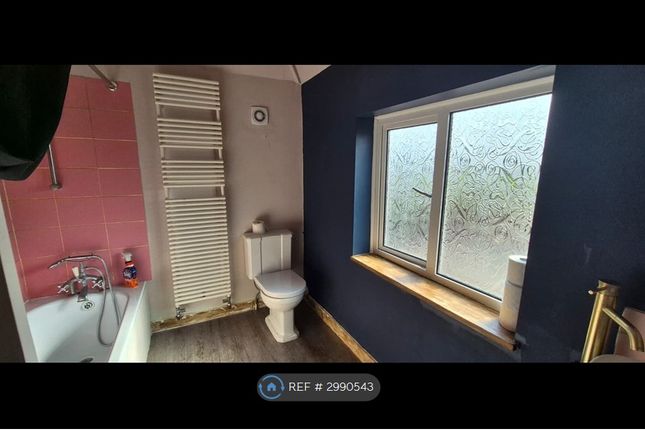 Colesmead Road, Redhill photo 3