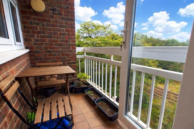 16 West View, The Drive, Hove photo 2