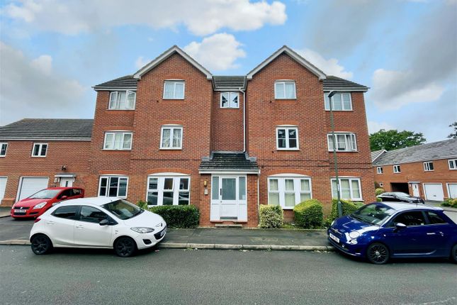 Thumbnail Flat for sale in Hickory Close, Walsgrave, Coventry