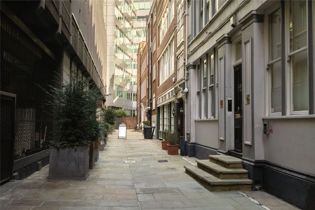 Studio for sale in Crane Court, London