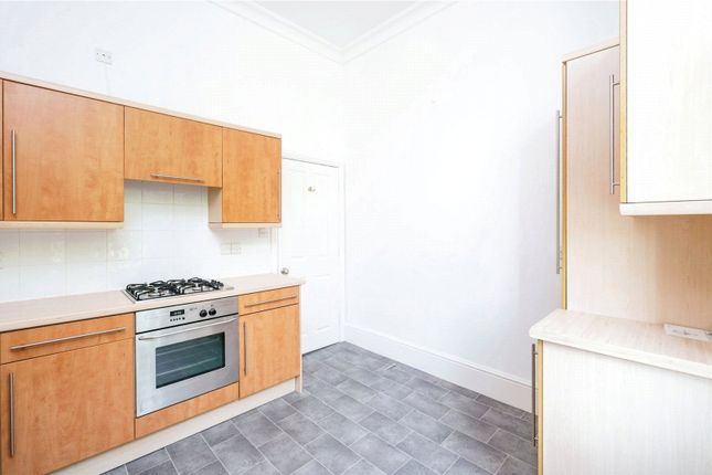 Flat 20 Clarendon House, 1-3, Albert Road, Devon photo 4