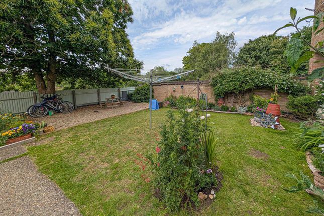 43, Noel Murless Drive, Newmarket photo 2