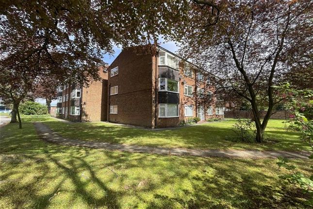 Flat for sale in Avondale Lodge, Whitehall Road, Sale