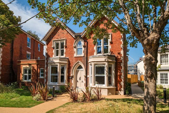 St Johns House- Apartment 3,, Juniper Gardens, Hampshire photo 2
