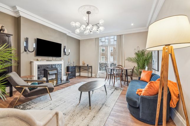 Thumbnail Flat to rent in Montagu Mansions, Marylebone