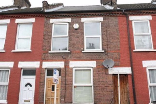 Thumbnail Terraced house for sale in Ash Road, Luton