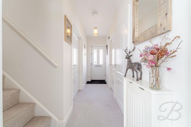 7, Regal Drive, Mansfield photo 4