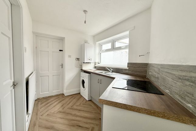 42, Neville Road, Sunderland photo 4