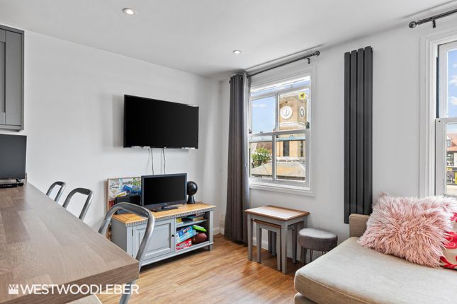 2 Brookridge court, Brewery Road, Hoddesdon photo 4