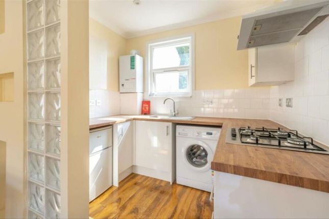 2B, Enfield Road, Brentford photo 3