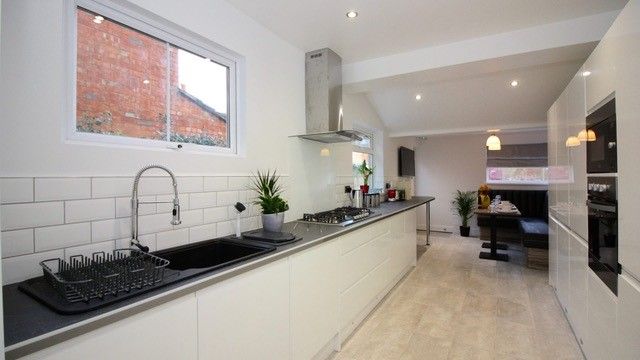 8, Euclid Street, Swindon photo 5