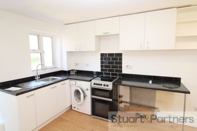 12, Larch Way, Haywards Heath photo 4