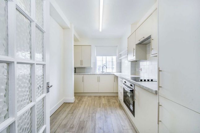Flat 10, Fitzjohns House, 46, Fitzjohns Avenue, London photo 3