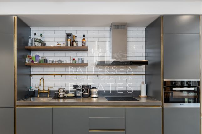 Studio flat on SW.3.15, Circus Road West, London, £3,100/mo