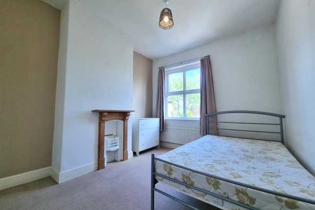 Property to rent in Russell Street, Loughborough