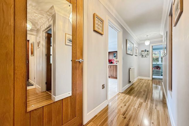 68 Ffordd Dryden, Killay, West Glamorgan photo 3