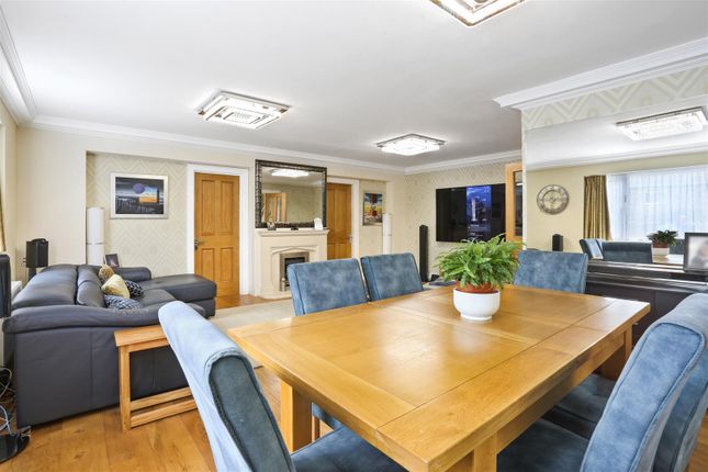 31, North Acre, Banstead photo 4