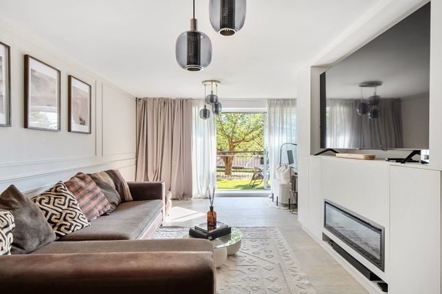 Succombs Place,36, Southview Road, Warlingham photo 4