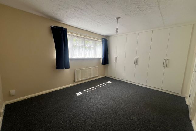 159, Wordsworth Way, West Drayton photo 4