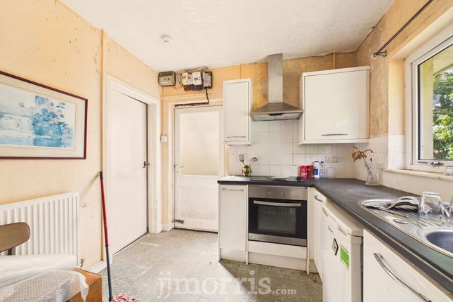 5 Spring Gardens, Haverfordwest photo 3
