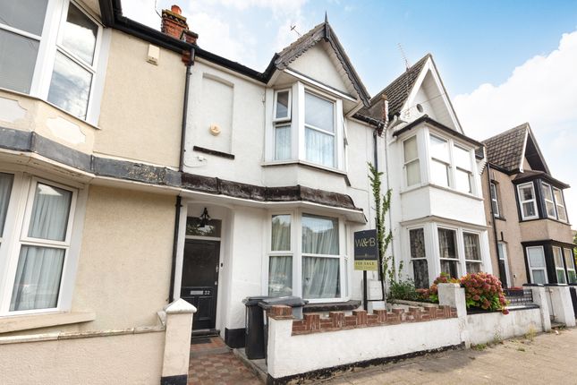 Thumbnail Flat for sale in Brunswick Square, Herne Bay, Kent