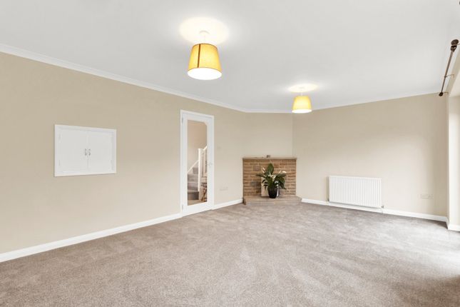 Kerne Cottage, 5, Timbrells Close, Cirencester photo 3